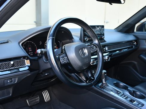 Used 2022 Honda Civic Sport image 8