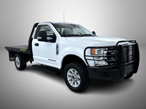 Used 2022 Ford F350 XLT AWD/4WD image 3