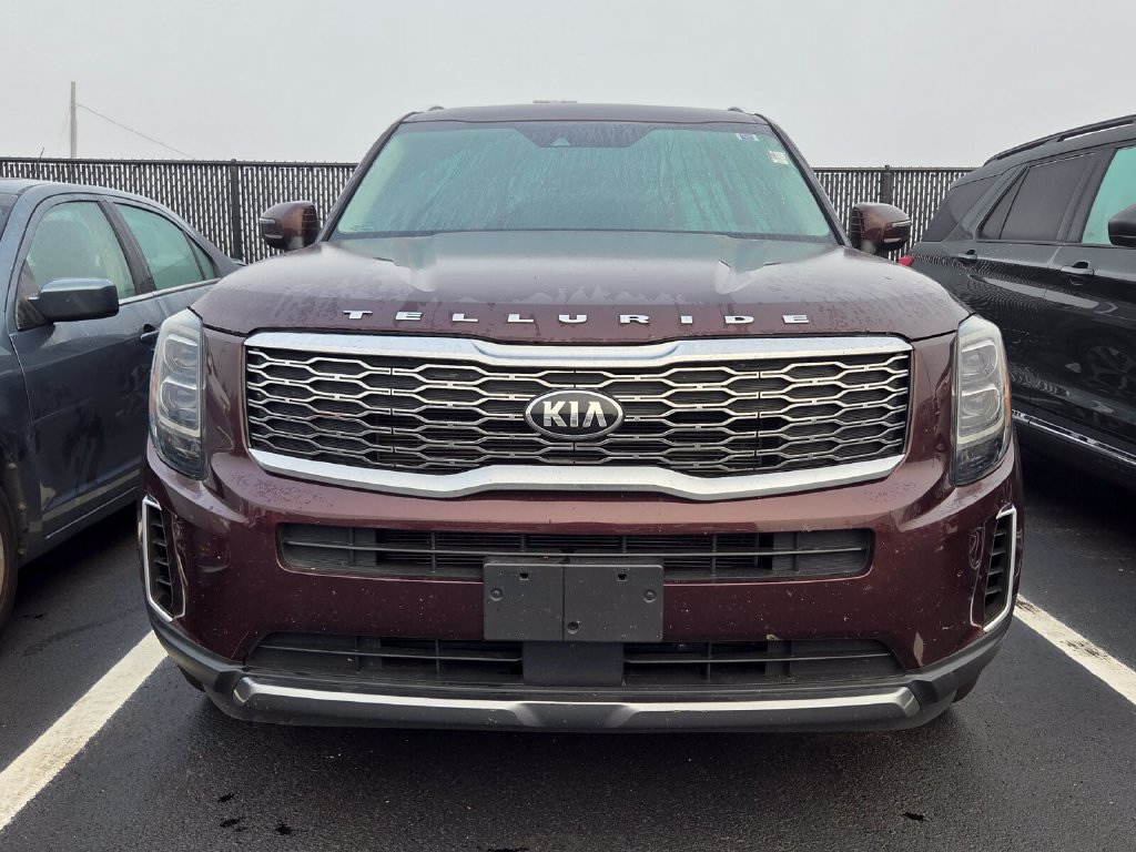 Used 2021 Kia Telluride EX w/ EX Premium Package FWD image 5