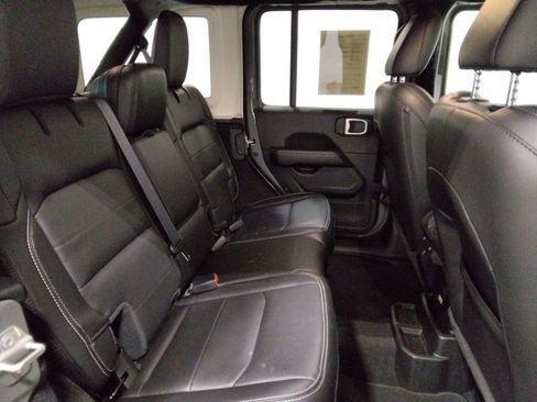 Used 2021 Jeep Wrangler Unlimited Sahara w/ Uconnect 4C Nav & Sound Group image 44