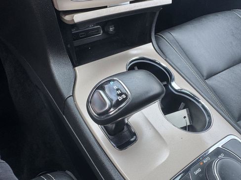 Used 2014 Jeep Grand Cherokee Limited AWD/4WD image 23