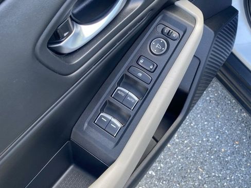 Used 2024 Honda Accord EX image 13