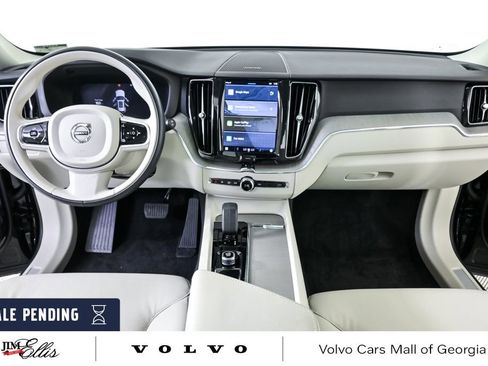 Certified 2023 Volvo XC60 B5 Plus w/ Climate Package image 20