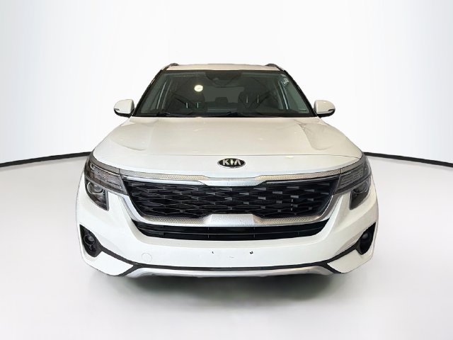 Used 2021 Kia Seltos S FWD image 2