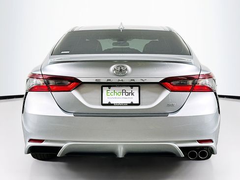 Used 2023 Toyota Camry SE image 7