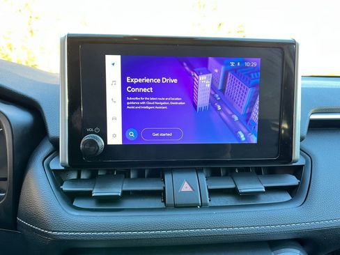 Used 2024 Toyota RAV4 LE image 18