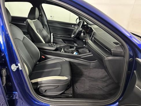 Used 2025 Kia K5 GT-Line w/ GT-Line Premium Package image 28