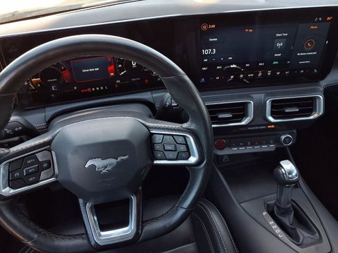 Used 2025 Ford Mustang Premium RWD image 14