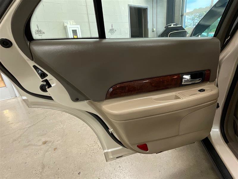 Used 2001 Lincoln LS RWD image 23