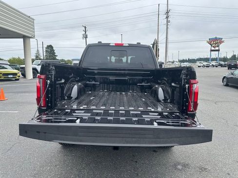 New 2025 Ford F150 Lariat w/ Equipment Group 501A Mid image 19