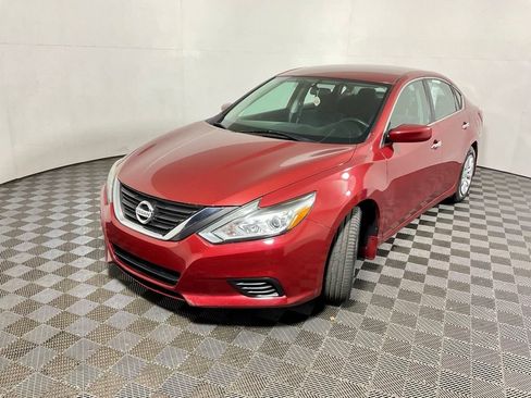 Used 2016 Nissan Altima 2.5 S w/ Power Driver Seat Package FWD image 7