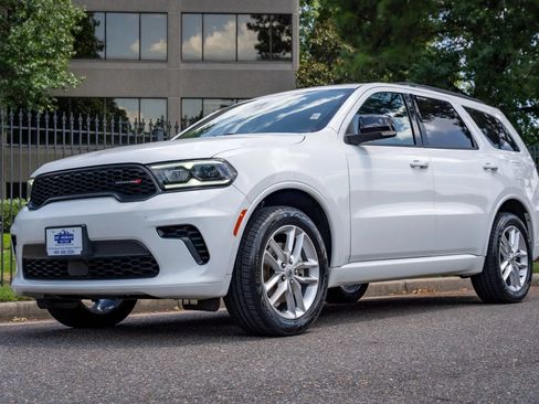 Used 2024 Dodge Durango GT AWD/4WD image 1