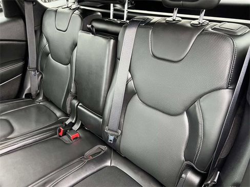 Certified 2020 Jeep Cherokee Limited w/ Luxury Group image 26