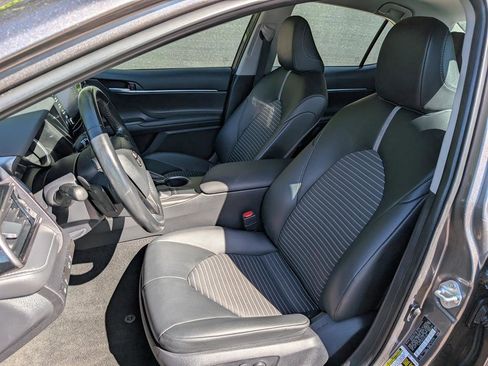 Used 2023 Toyota Camry SE image 22