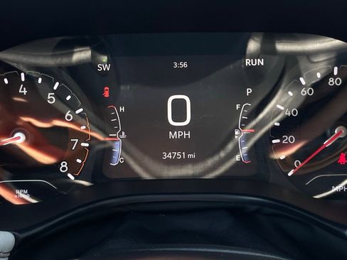 Used 2025 Jeep Compass Limited AWD/4WD image 17