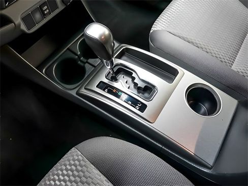 Used 2015 Toyota Tacoma 4x4 Double Cab w/ SR5 Package image 19