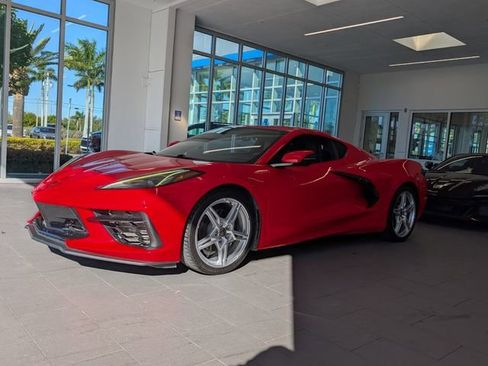 Certified 2021 Chevrolet Corvette Stingray Coupe w/ 1LT image 3