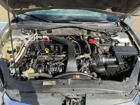 Used 2009 Ford Fusion SE FWD image 25