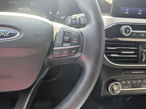Used 2020 Ford Escape SE FWD image 16
