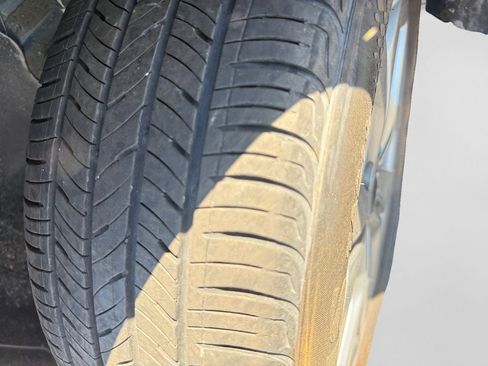 Used 2024 Kia Seltos S AWD/4WD image 19