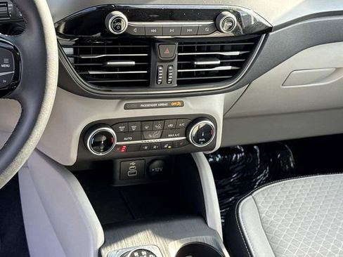 Used 2025 Ford Escape Active w/ Cold Weather Package image 21