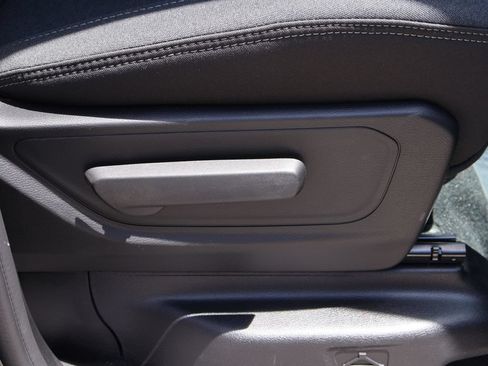 New 2026 RAM 1500 Big Horn AWD/4WD image 10