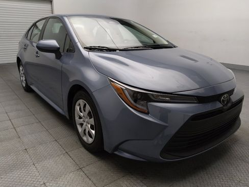 Used 2024 Toyota Corolla LE FWD image 13