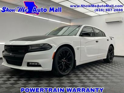 Used 2016 Dodge Charger R/T w/ Navigation & Travel Group