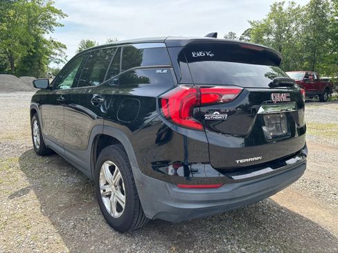 Used 2020 GMC Terrain SLE FWD image 9