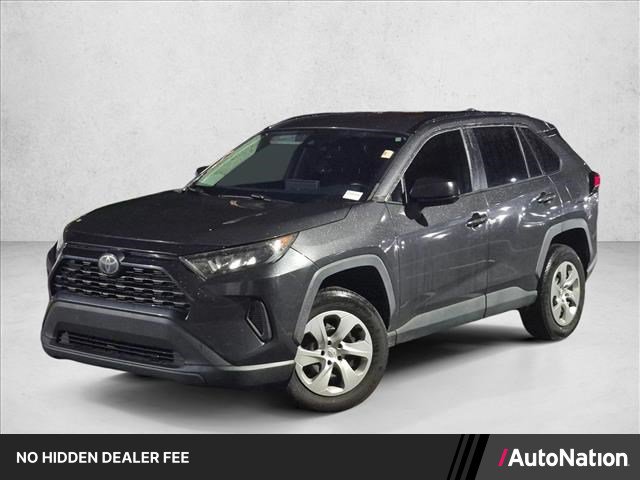 Used 2021 Toyota RAV4 LE FWD image 1