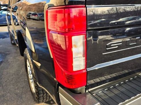 Used 2020 Ford F250 XLT image 46