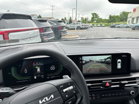 New 2026 Kia Sportage EX AWD/4WD image 38