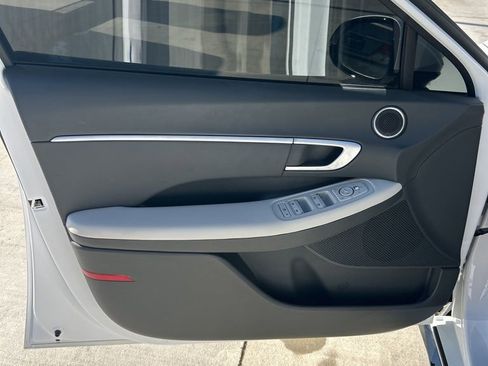 Certified 2025 Hyundai Sonata SEL image 7