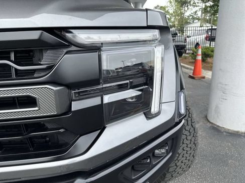 Certified 2025 Ford F150 Raptor AWD/4WD image 9