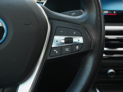 Certified 2023 BMW i4 eDrive35 w/ Premium Package RWD image 20