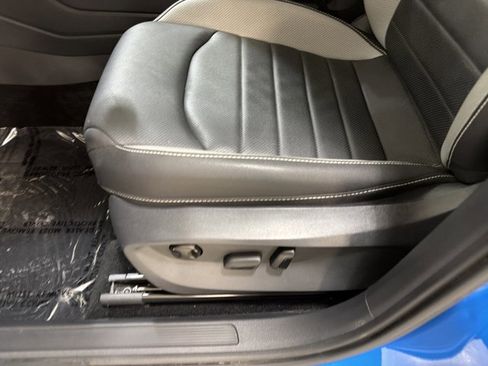 Certified 2024 Volkswagen Taos SEL image 16