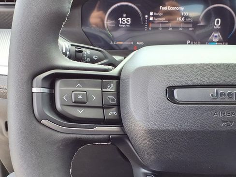 New 2026 Jeep Cherokee Limited AWD/4WD image 6