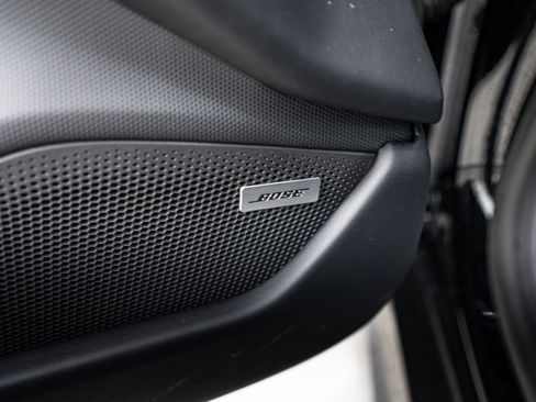 Certified 2023 Porsche Taycan image 21