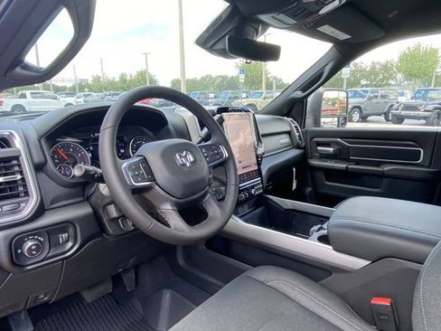 New 2025 RAM 2500 Big Horn image 12