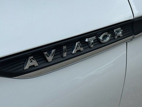 New 2026 Lincoln Aviator AWD image 28