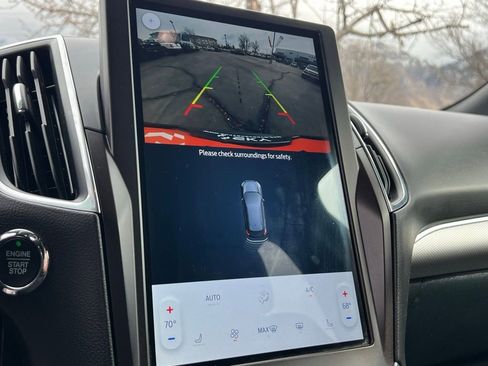 Used 2021 Ford Edge ST image 36