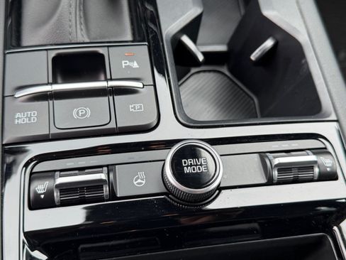 Certified 2025 Kia K5 GT-Line AWD/4WD image 34