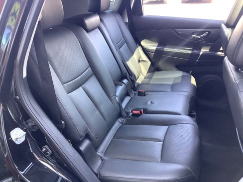 Used 2015 Nissan Rogue SL w/ SL Premium Package image 14