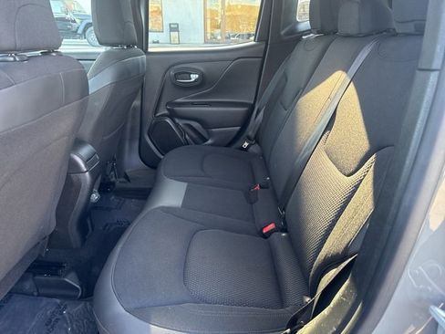 Certified 2020 Jeep Renegade Altitude image 24