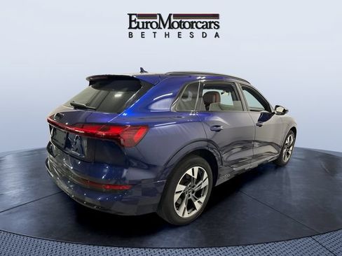 Used 2022 Audi e-tron Premium AWD/4WD image 5