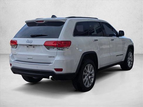 Used 2017 Jeep Grand Cherokee Limited image 5