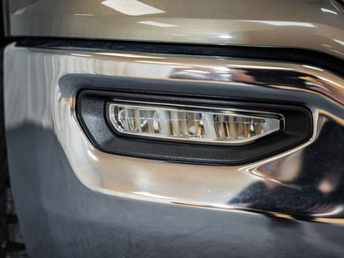 Used 2017 GMC Sierra 1500 SLE w/ SLE Value Package image 15