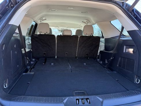 Certified 2025 Ford Explorer Active w/ Active Comfort Package image 17