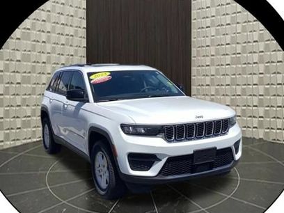 Certified 2023 Jeep Grand Cherokee Laredo
