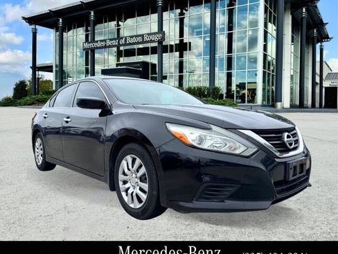 Used 2016 Nissan Altima 2.5 S w/ Power Driver Seat Package image 1